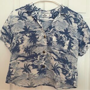 Hollister Hawaiian Print Button Down Crop Top XSmall